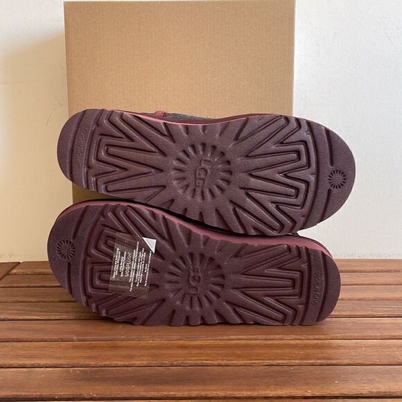 UGG Classic Ultra Mini Mirror Ball Sequins Boots Wild Grape US Women 7/UK 5/EU38 - Picture 12 of 15